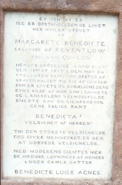 von Qualen, Margrethe Benedicte og datteren Benedicte Louise Agnes